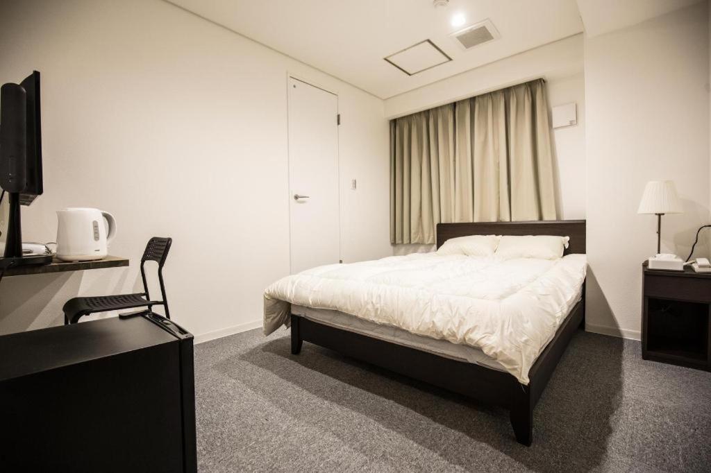 Rozy Hotel Namba Osaka Exterior photo