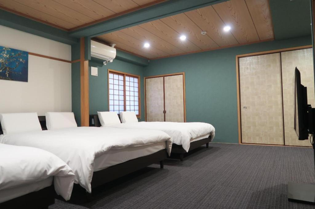 Rozy Hotel Namba Osaka Exterior photo